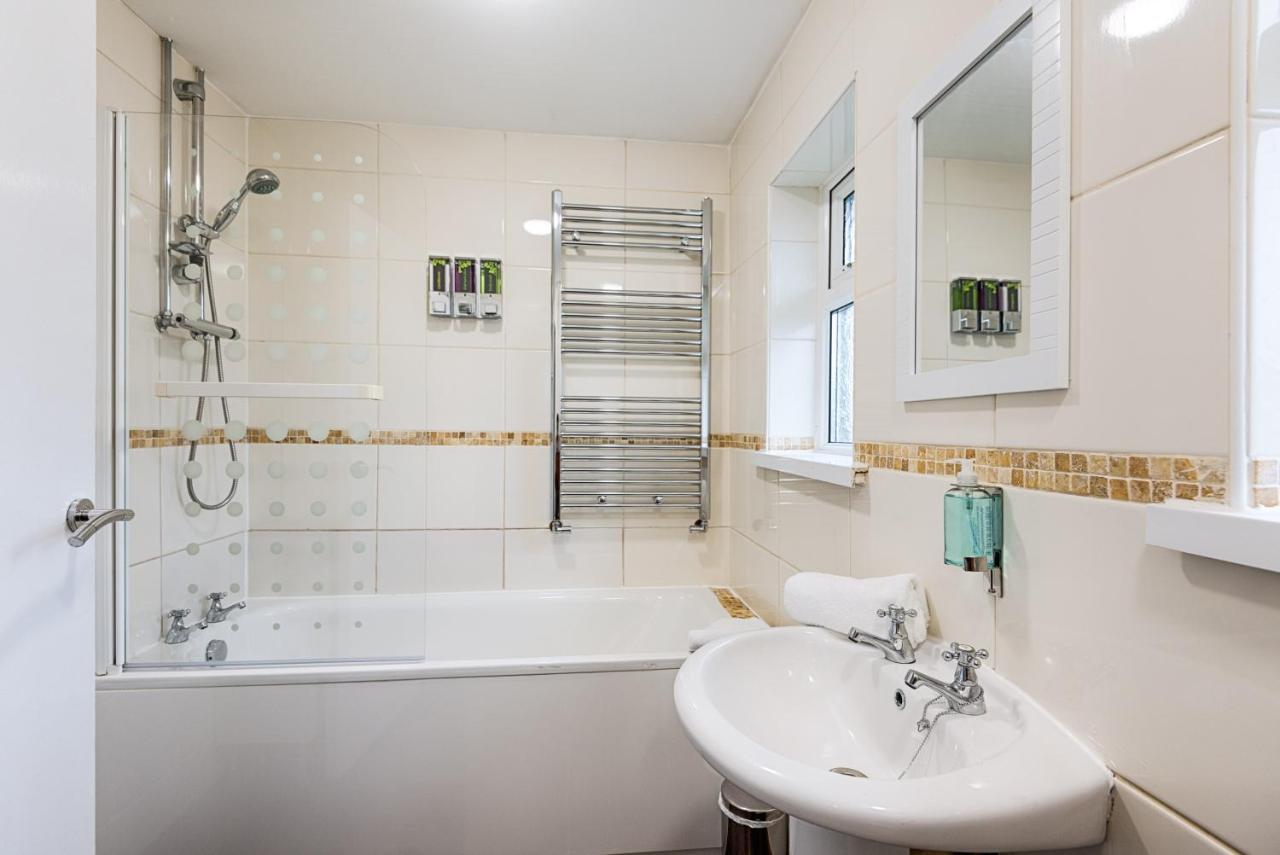 Private Parking, Garden, Close To Beach! Swansea Extérieur photo